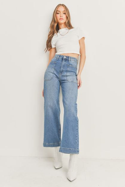 Stretchy High-Rise Denim: The Perfect Combination of Comfort and Style