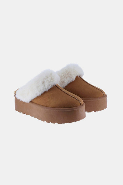 Weeboo Tan Thick Bottom Fur Trim Snow Slippers