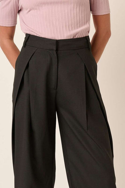 Mittoshop Black Deep Pleated High Waisted Wide Leg Pants