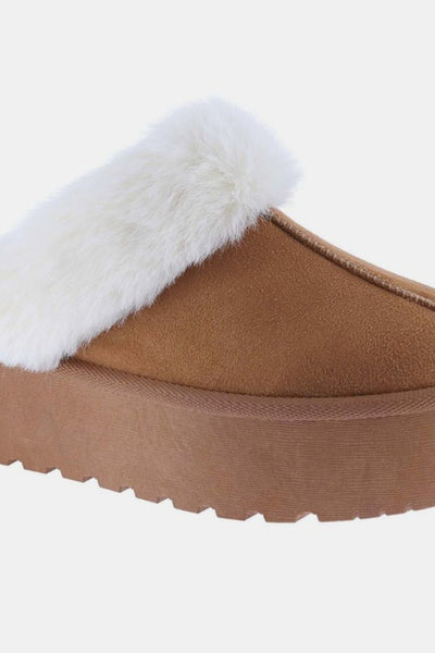 Weeboo Tan Thick Bottom Fur Trim Snow Slippers