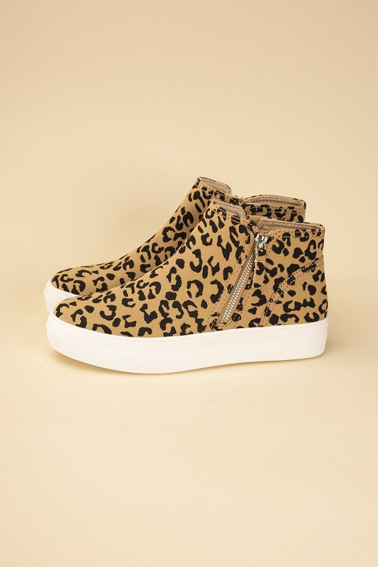 Fortune Dynamic High Top Leopard Sneakers