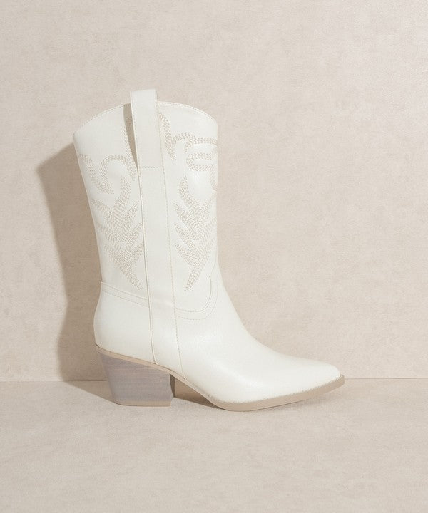 Oasis Society Sephira Embroidered Short Boot
