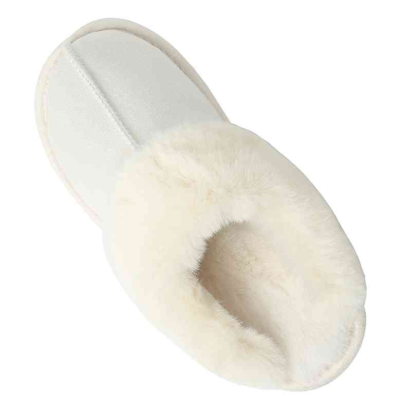 Cozy Bear Faux Suede Center Seam Slippers
